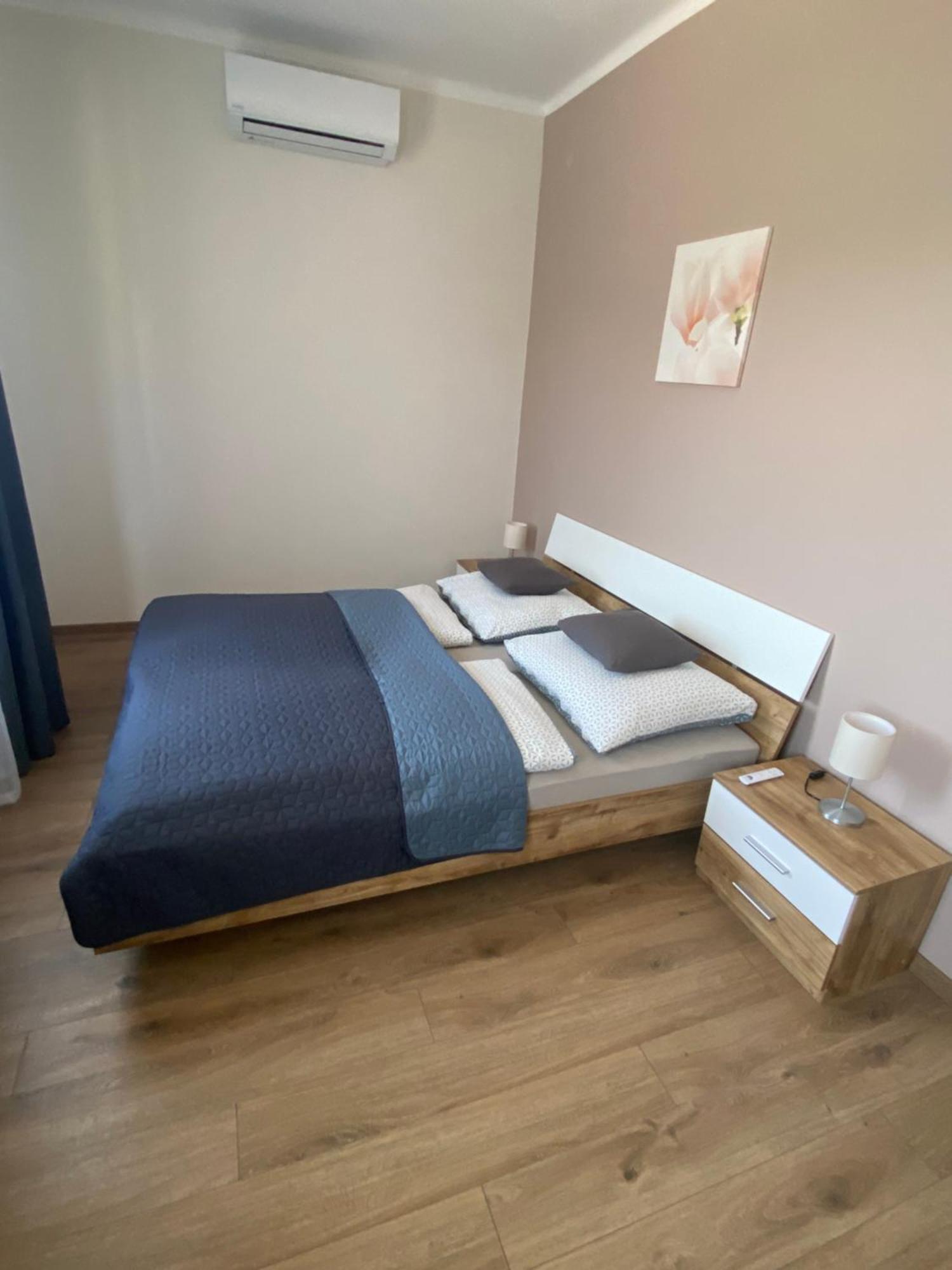 Azur Panorama Apartman Alsóörs المظهر الخارجي الصورة